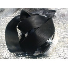 Ceinture avant gauche...