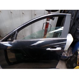 Porte avant gauche...