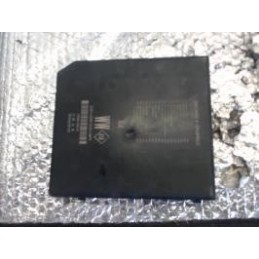 boitier fusible de RENAULT...