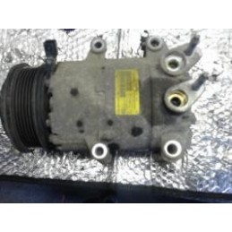 Compresseur clim de FORD...