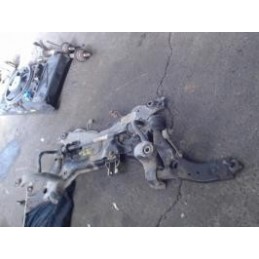 Berceau avant de VOLVO C 30...