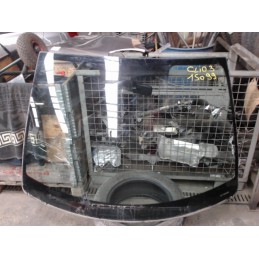 Pare brise RENAULT CLIO III...