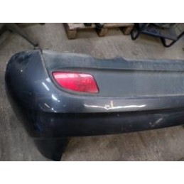 Pare choc arriere de KIA...