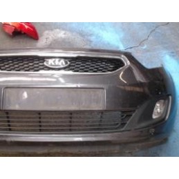 Pare choc avant de KIA...