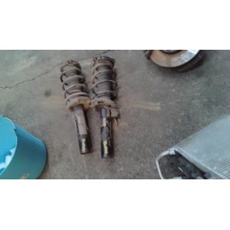 Amortisseurs avant gauche...