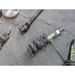 Amortisseur avant droit de...