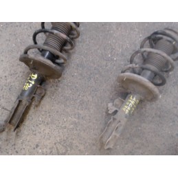 Amortisseur avant droit...