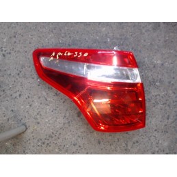 Feu arriere principal...