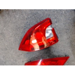 Feu arriere principal...