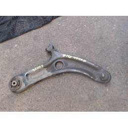 Triangle avant droit...