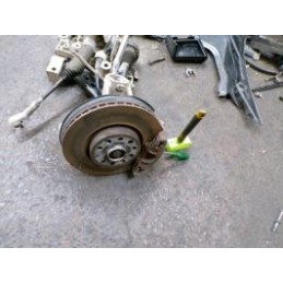 Moyeu avant droit de...