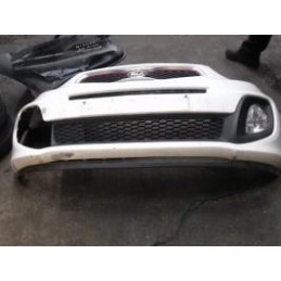 Pare choc avant de KIA...