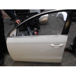 Porte avant gauche...