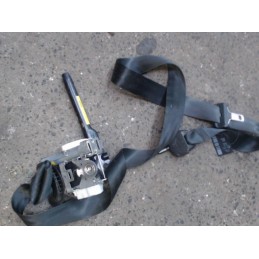 Ceinture avant gauche...