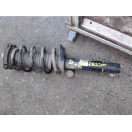 Amortisseur avant droit...