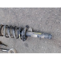 Amortisseur avant gauche...