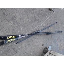 Bras essuie glace avant...