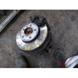 Moyeu avant gauche...