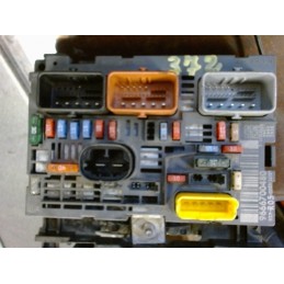 Boitier fusibles CITROEN C4...