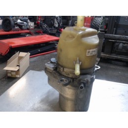 Pompe de direction VOLVO...