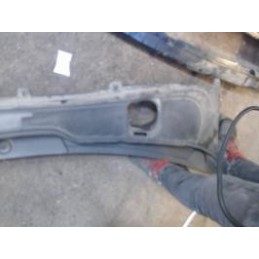 Baie de pare brise de LAND...