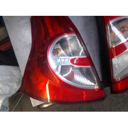 Feu arriere principal...