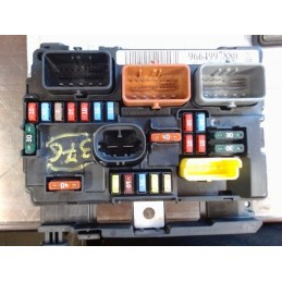 Boitier fusibles PEUGEOT...