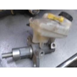 Maitre cylindre (freinage)...