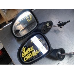 Retroviseur gauche...