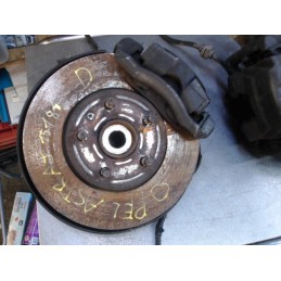 Moyeu avant droit OPEL...