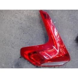 Feu arriere principal...