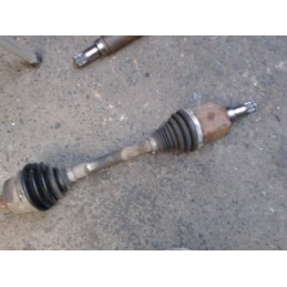 Cardan droit de VOLVO V40...