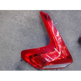 Feu arriere principal...