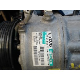 Compresseur clim de VOLVO...
