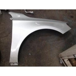 Aile avant droit de...