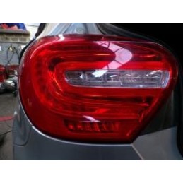 Feu arriere principal...