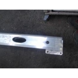 Renfort pare choc arriere...