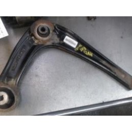 Triangle avant droit de...