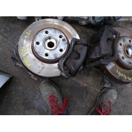 Moyeu avant droit MERCEDES...