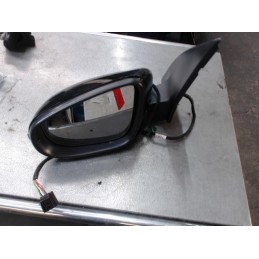 Retroviseur gauche...