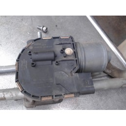 Moteur essuie glace avant...