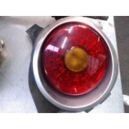 Feu arriere principal droit...