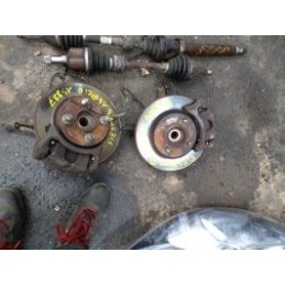 Moyeu avant gauche de FORD...