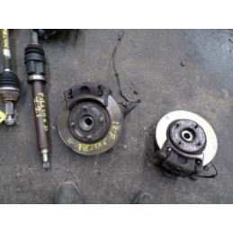 Moyeu avant gauche de FORD...