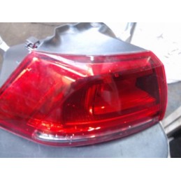 Feu arriere principal...