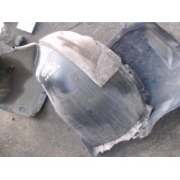 Joue d'aile droite...