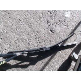 Bras essuie glace avant...