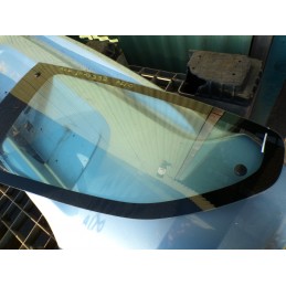 Vitre arriere gauche SUZUKI...