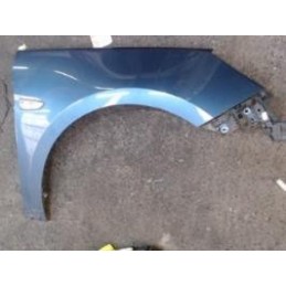 Aile avant droit de OPEL...