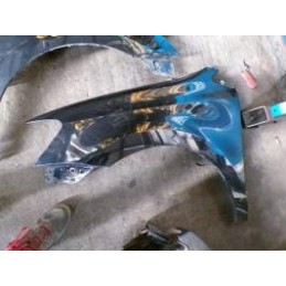 Aile avant gauche de...